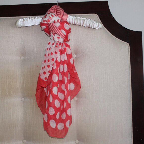 Francesca’s Collections Coral and Ivory Polka Dot Airy Scarf - Picture 8 of 9